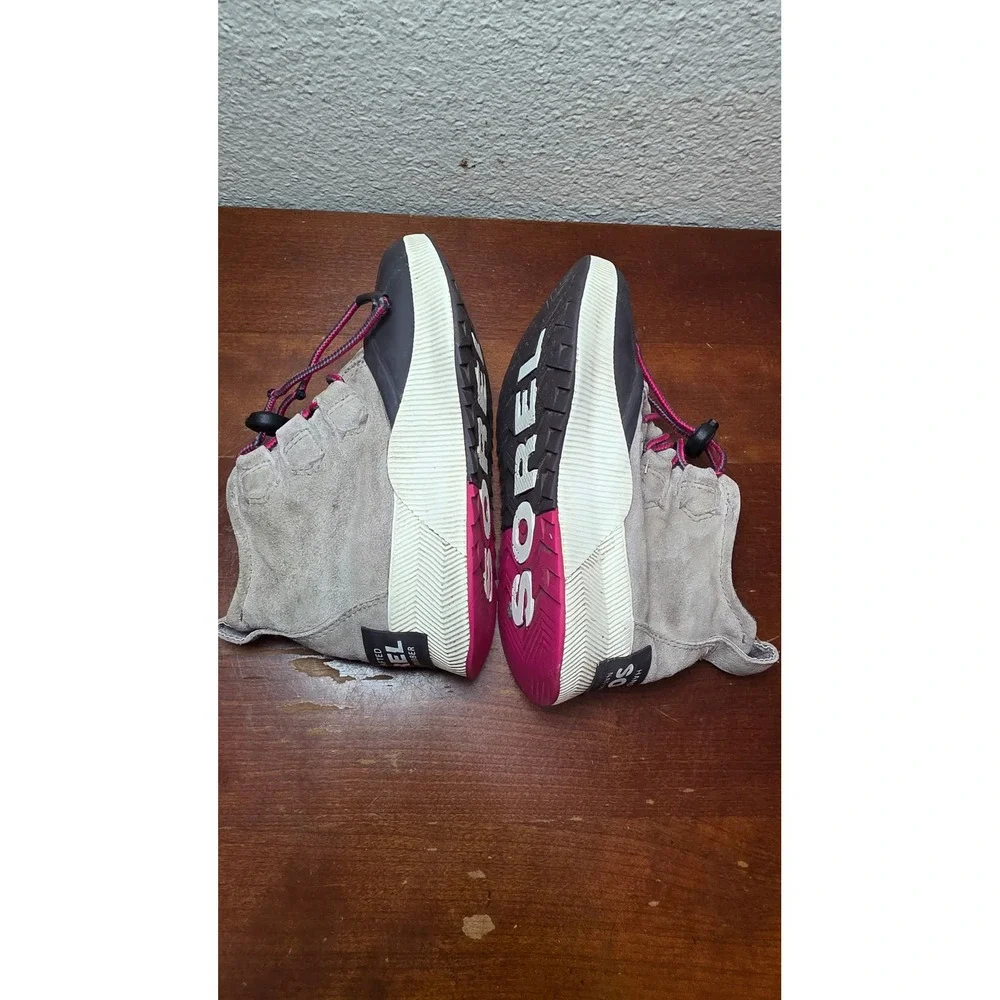 Sorel Out N About III Conquest‎ Waterproof Boots Girls 1 Grey Pink NY4554-603